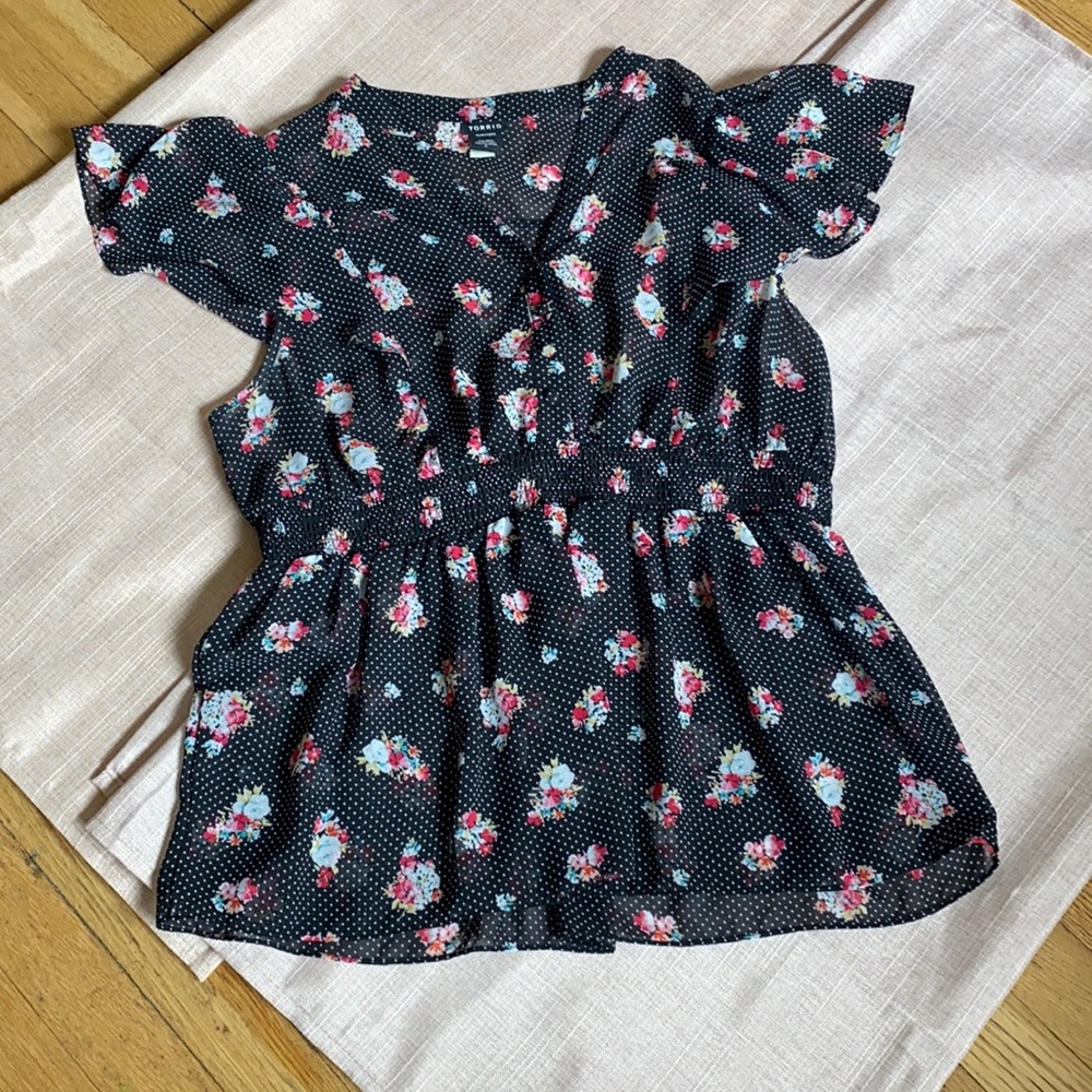 Torrid Floral Blouse With Polka dots Size 0